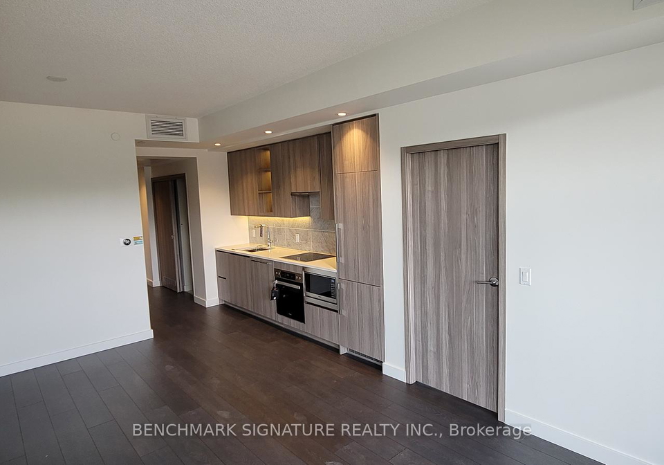 85-mcmahon-drive-north-york-ontario-c12648894