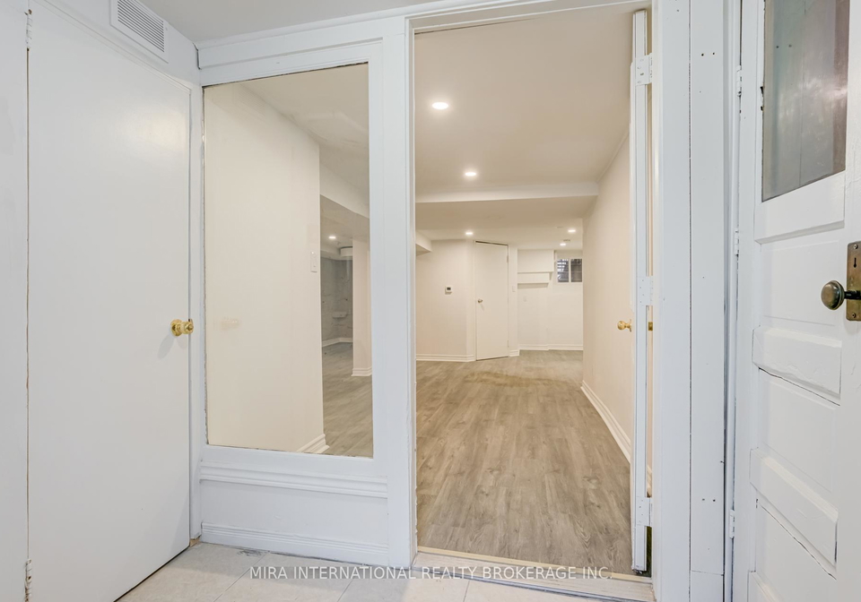 177-carlton-street-toronto-ontario-c12649022