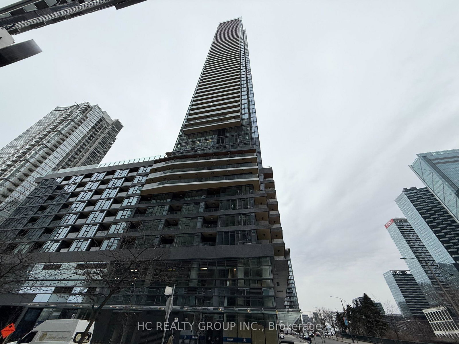 1-concord-cityplace-way-toronto-ontario-c12649408