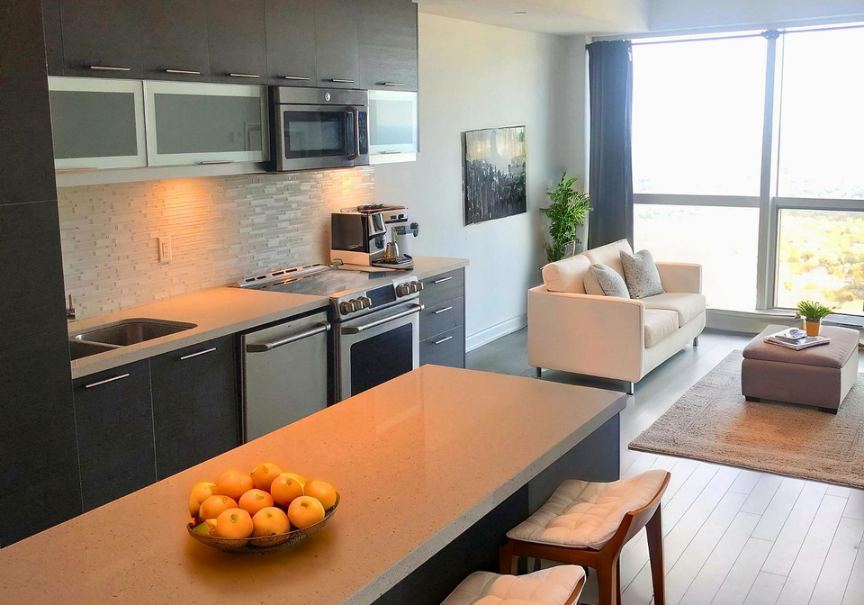 388-yonge-street-toronto-ontario-c12649694