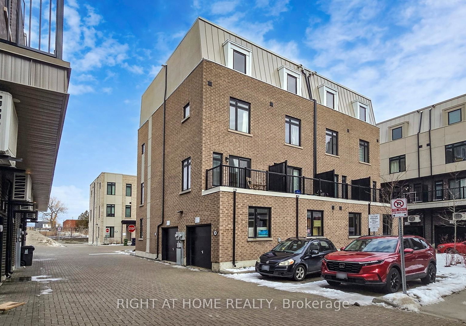 32-spruce-pines-crescent-north-york-ontario-c12649958