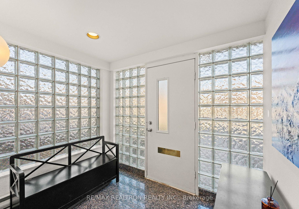 11-cavotti-crescent-toronto-ontario-c12650116