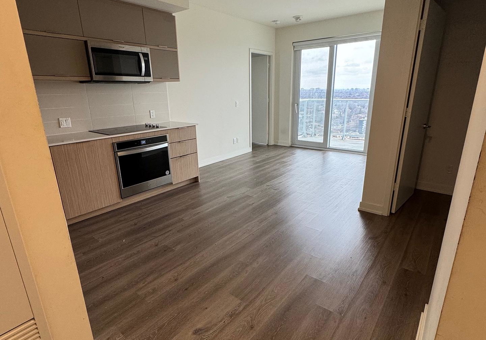 10-deerlick-court-north-york-ontario-c12650182