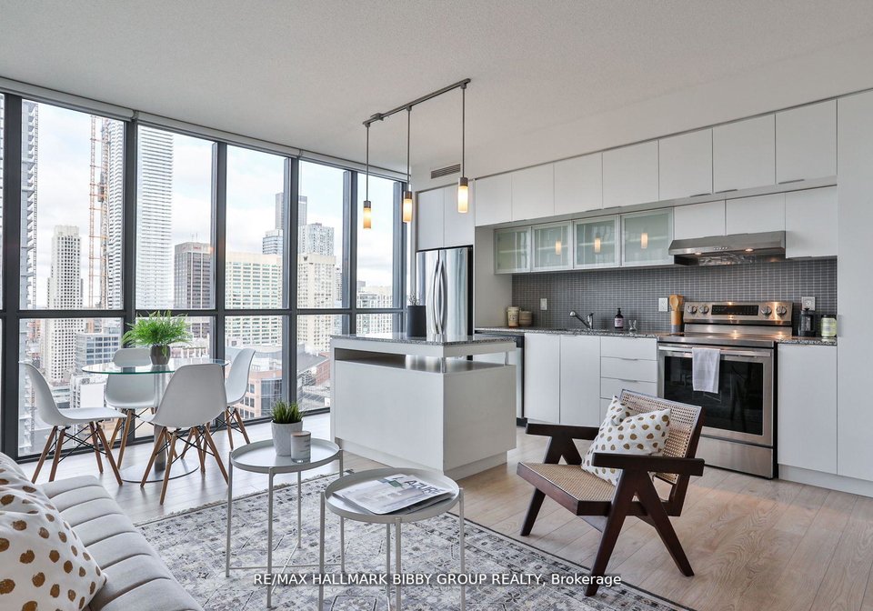 110-charles-street-e-toronto-ontario-c12650204