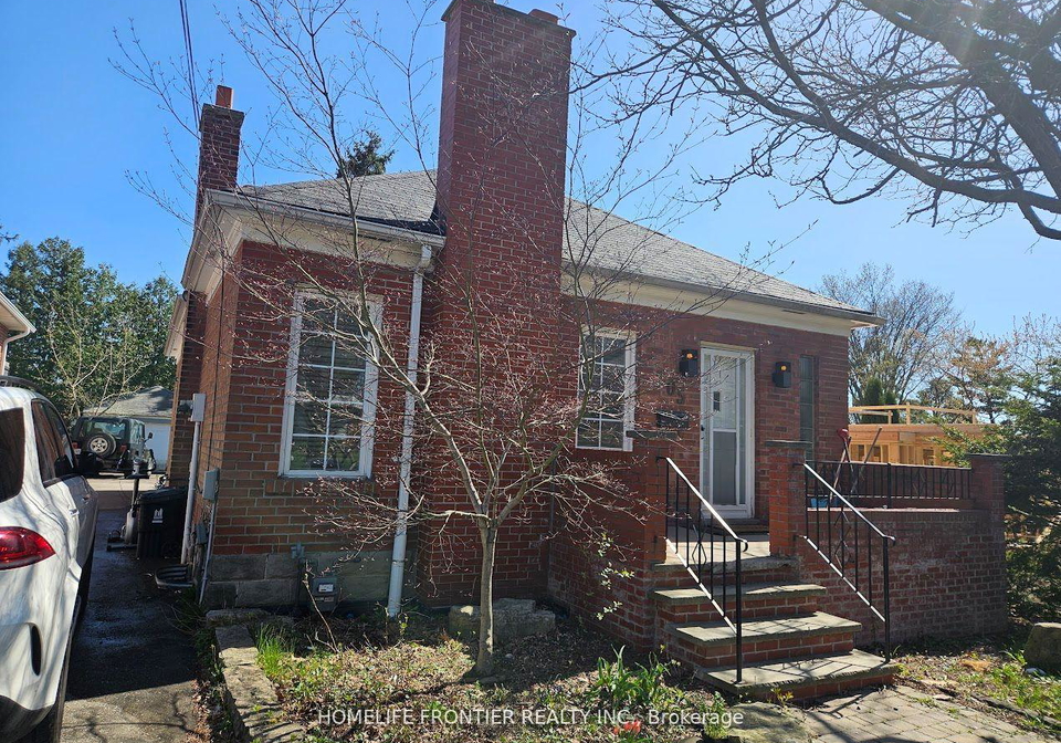 205-burnett-avenue-toronto-ontario-c12650250