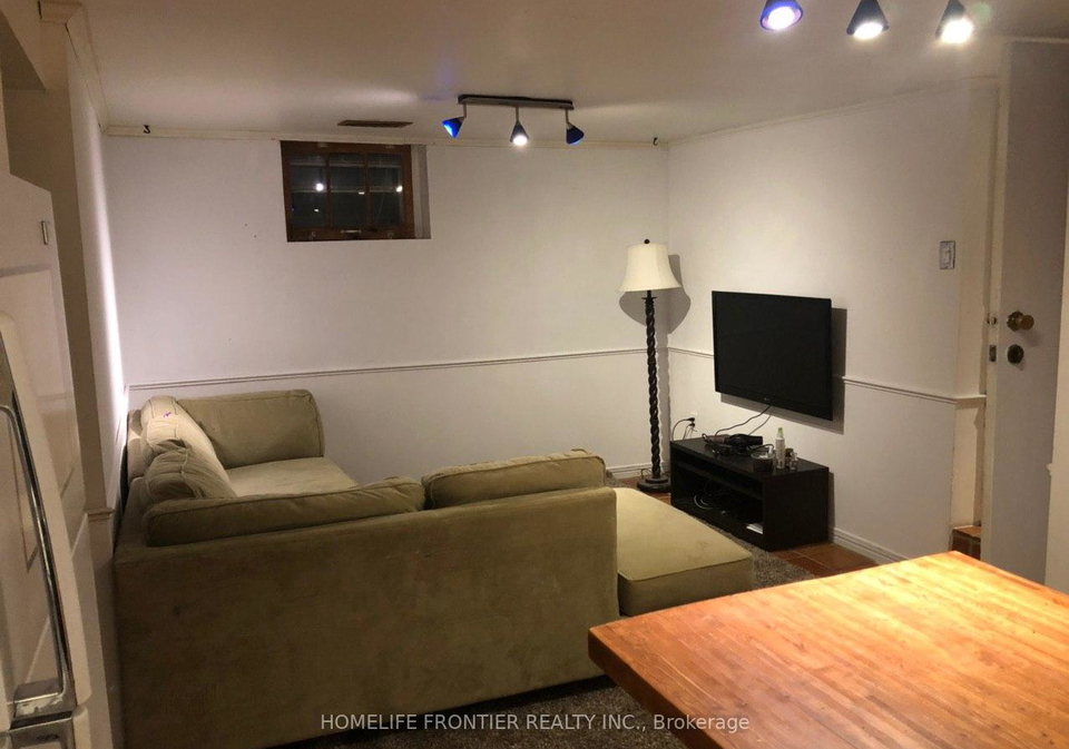 205-burnett-avenue-toronto-ontario-c12650250