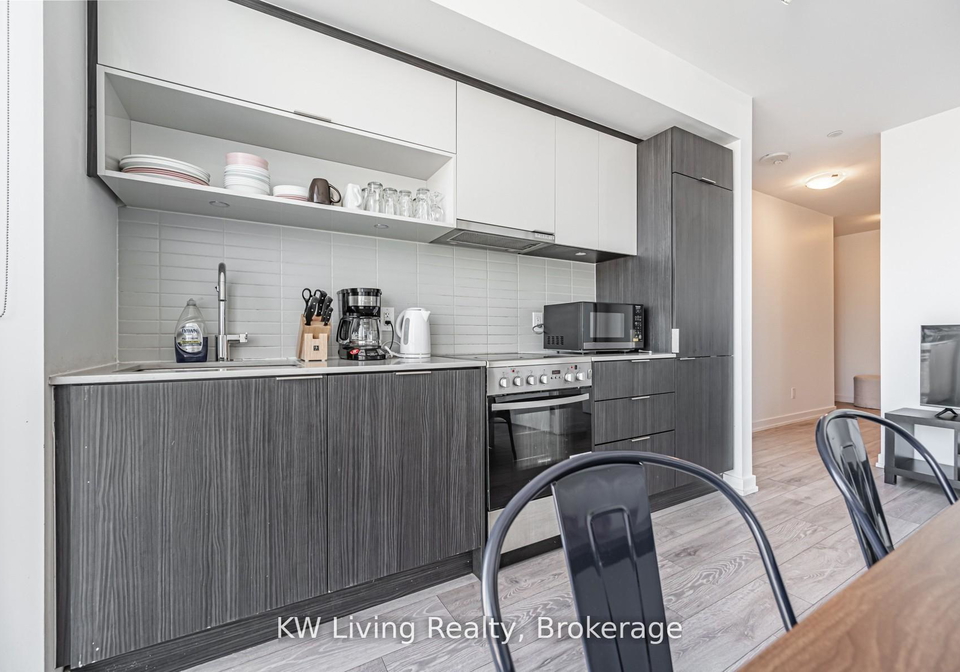 159-wellesley-street-e-toronto-ontario-c12650426