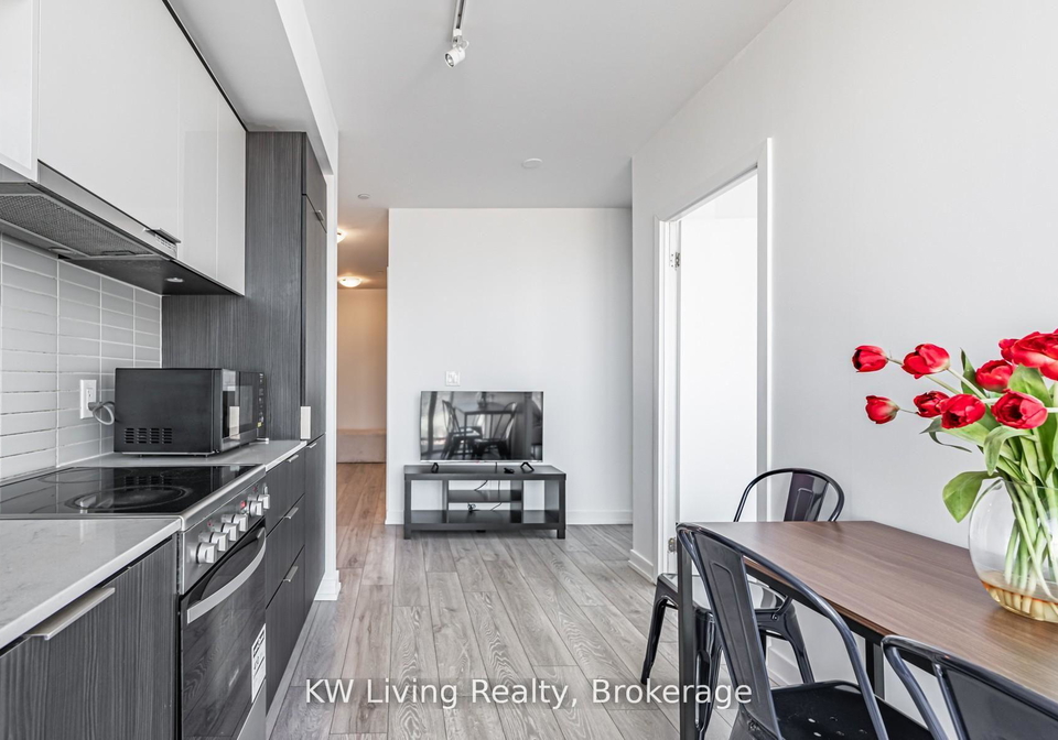 159-wellesley-street-e-toronto-ontario-c12650426
