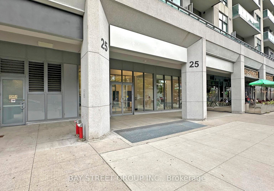 25-lower-simcoe-street-toronto-ontario-c12650558