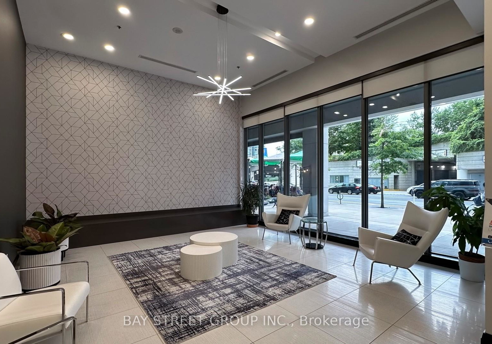 25-lower-simcoe-street-toronto-ontario-c12650558