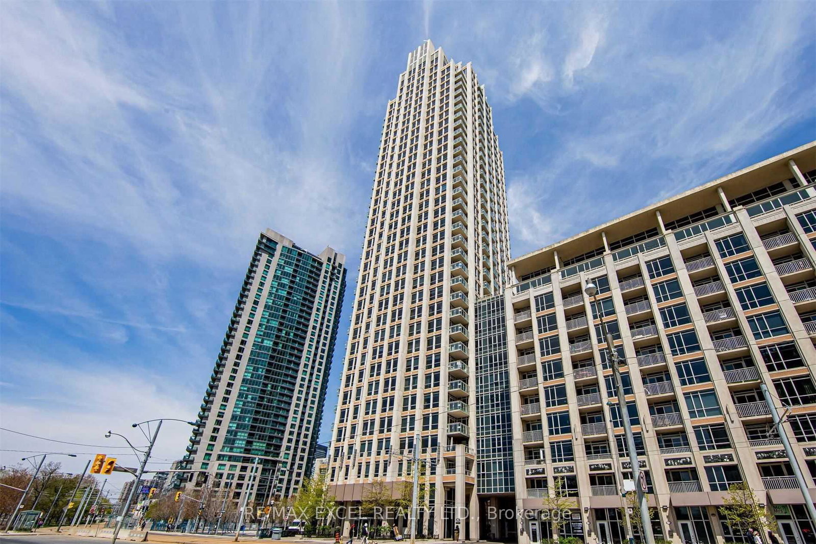 628-fleet-street-toronto-ontario-c12650612