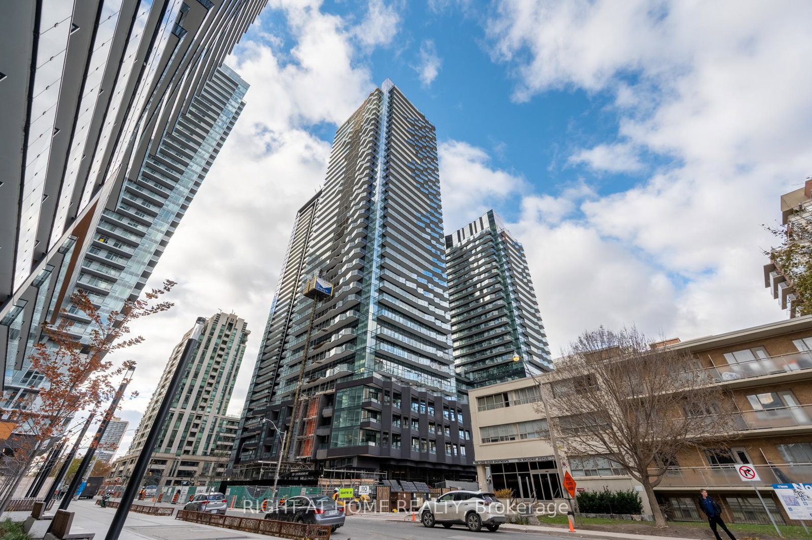 120-broadway-avenue-toronto-ontario-c12650614