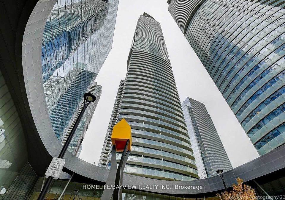 14-york-street-toronto-ontario-c12650780