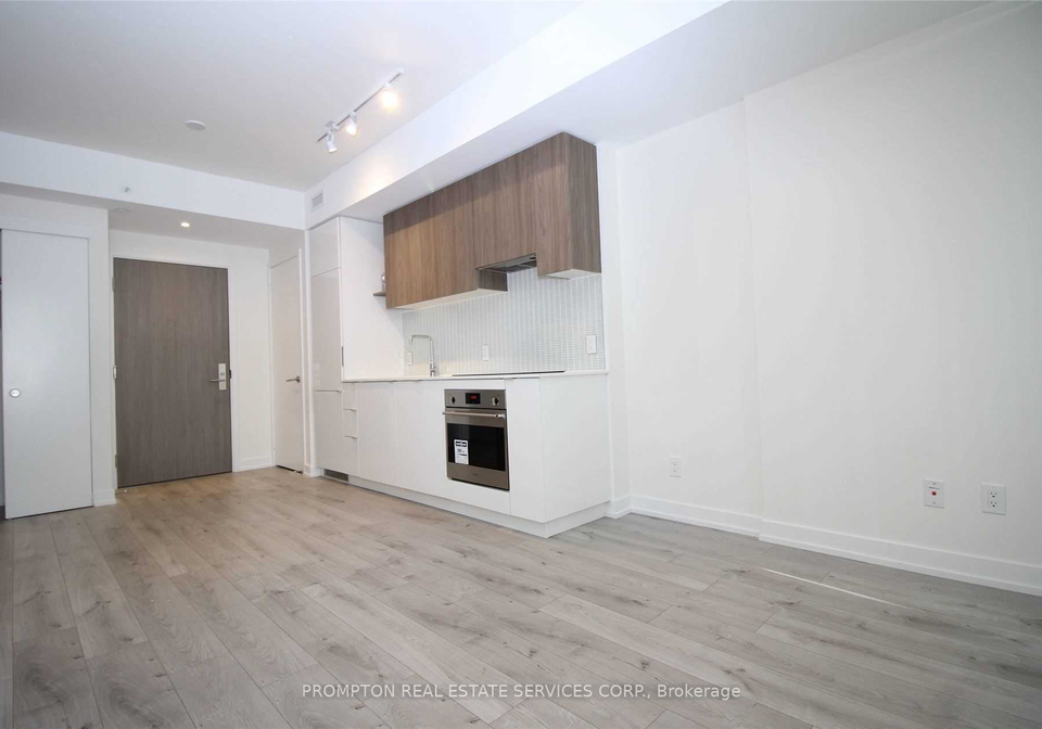 161-roehampton-avenue-toronto-ontario-c12650856