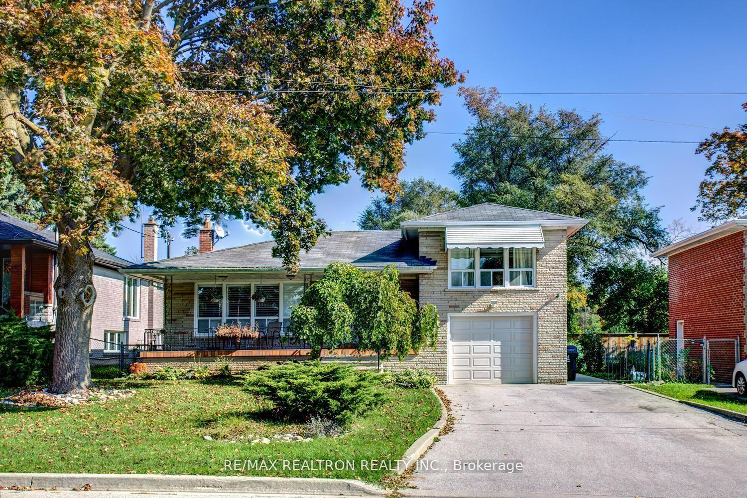 7-stafford-road-toronto-ontario-c12650940