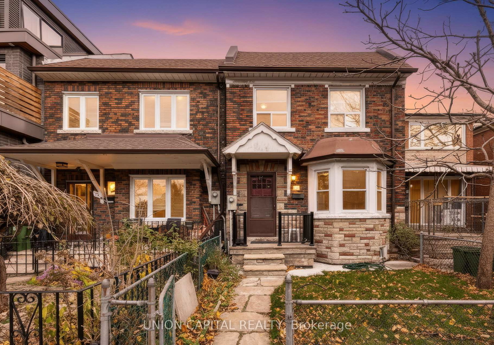 69-denison-avenue-toronto-ontario-c12650956