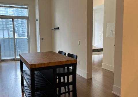 330-richmond-street-w-toronto-ontario-c12651122