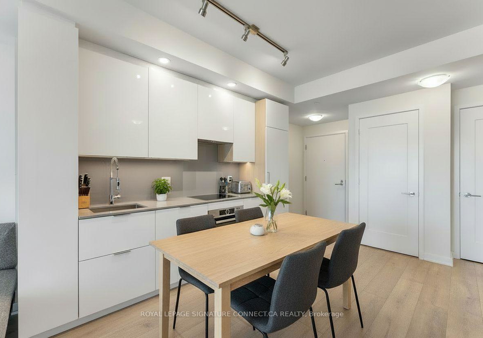 28-freeland-street-toronto-ontario-c12651204