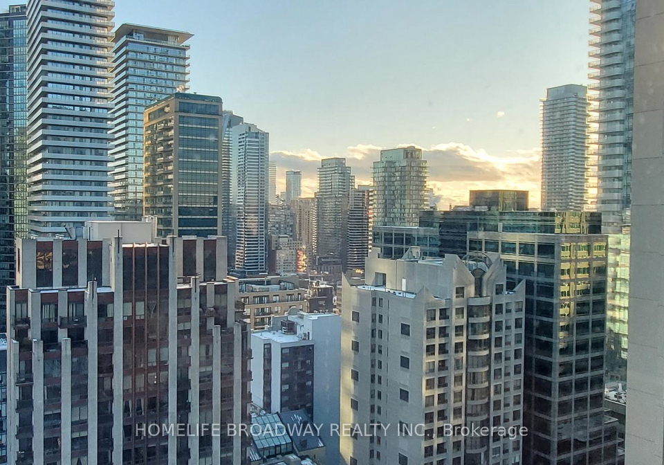 8-park-road-toronto-ontario-c12651264