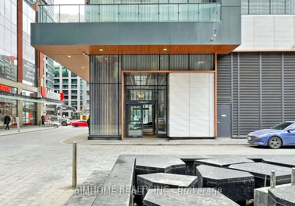 19-bathurst-street-toronto-ontario-c12651380
