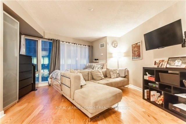 200-victoria-street-toronto-ontario-c12651698