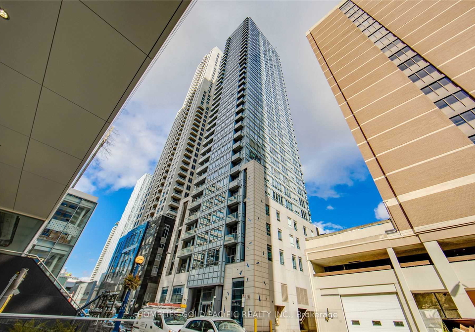 21-balmuto-street-toronto-ontario-c12651846