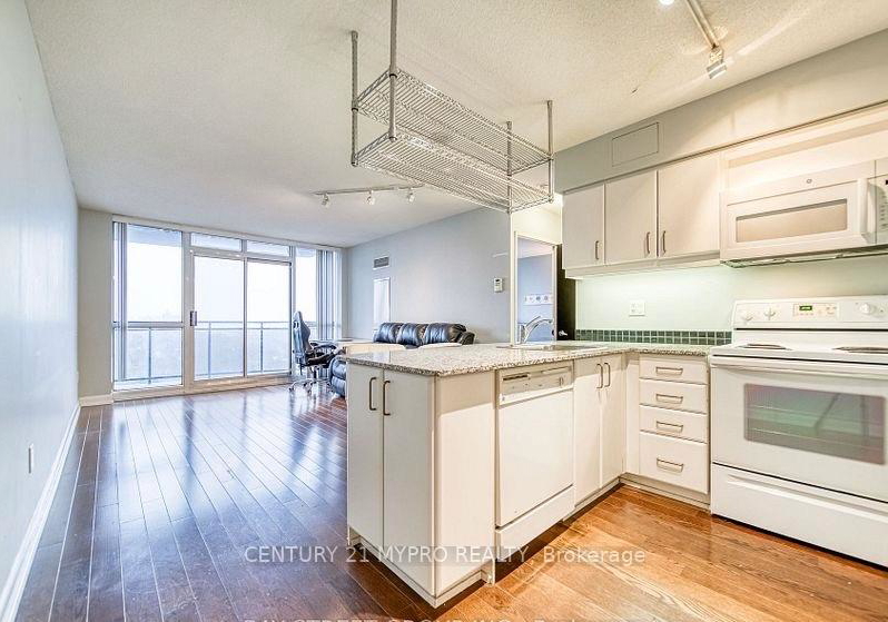 33-sheppard-avenue-e-north-york-ontario-c12652148