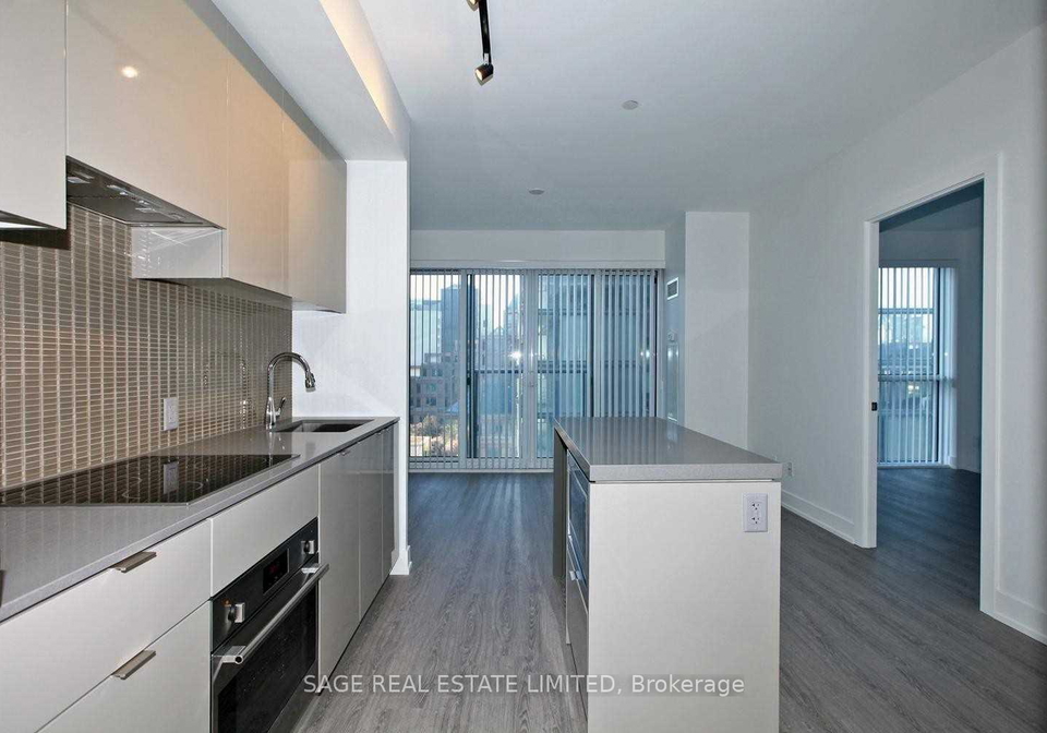 7-grenville-street-toronto-ontario-c12652356