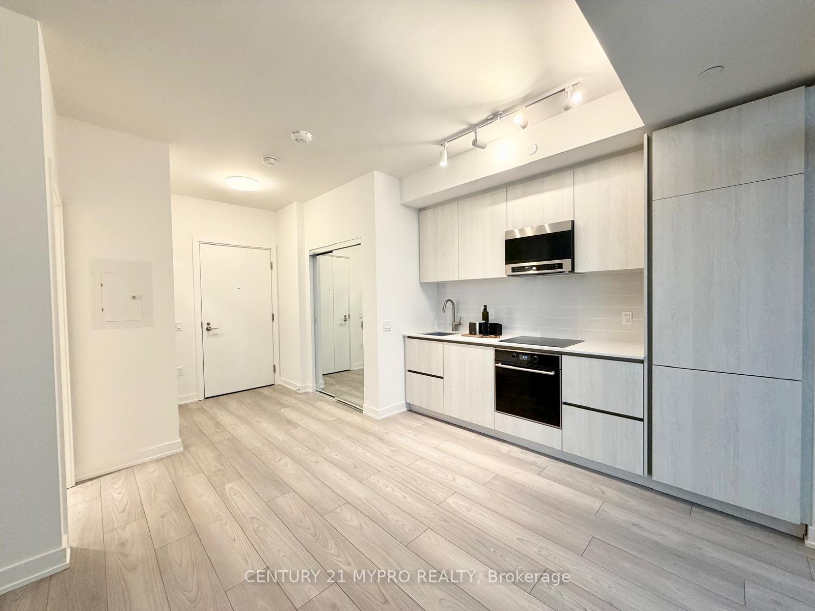 110-broadway-avenue-toronto-ontario-c12652360