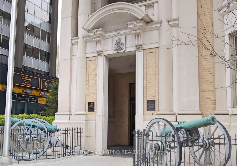 426-university-avenue-toronto-ontario-c12652648
