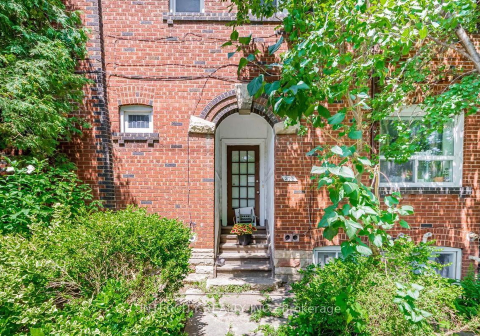 111-alberta-avenue-toronto-ontario-c12652720