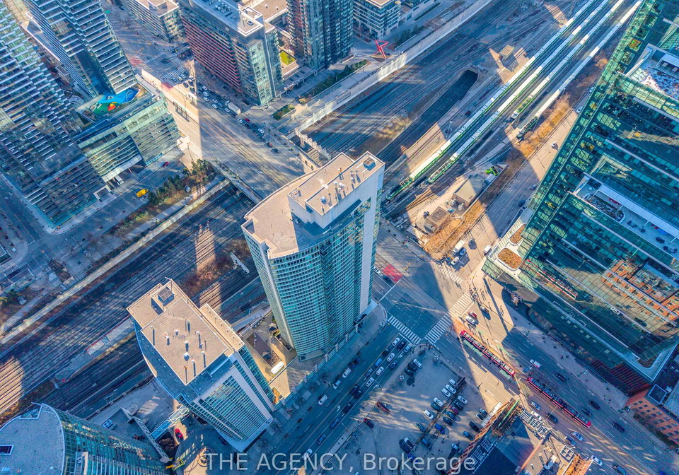 397-front-street-w-toronto-ontario-c12652736