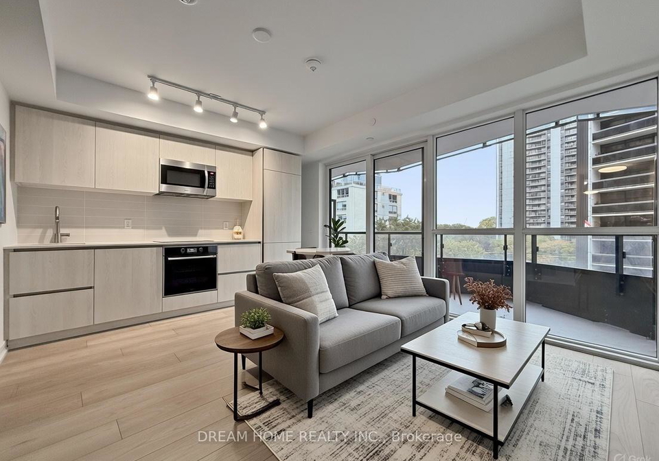 120-broadway-avenue-toronto-ontario-c12652758