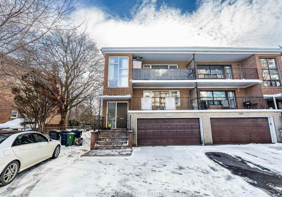 341-sheppard-avenue-e-north-york-ontario-c12652896