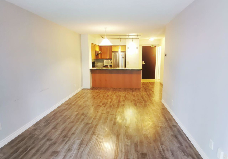 30-grand-trunk-crescent-toronto-ontario-c12653132