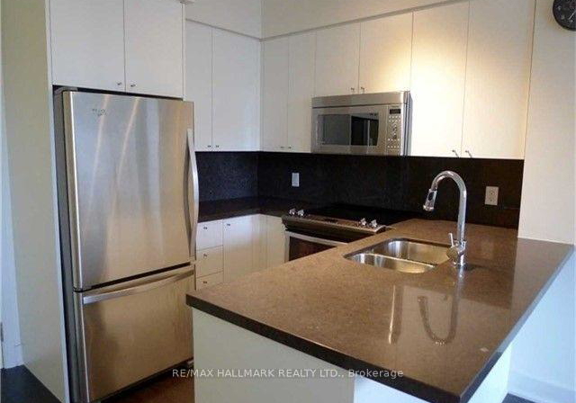 30-roehampton-avenue-toronto-ontario-c12653288