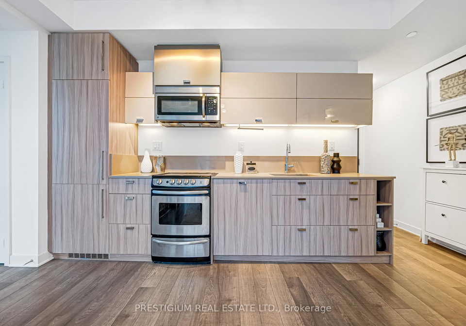 290-adelaide-street-w-toronto-ontario-c12653430