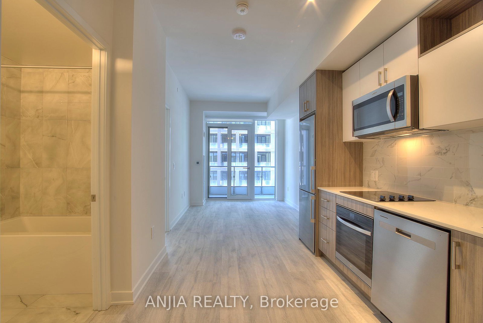 70-princess-street-toronto-ontario-c12653596