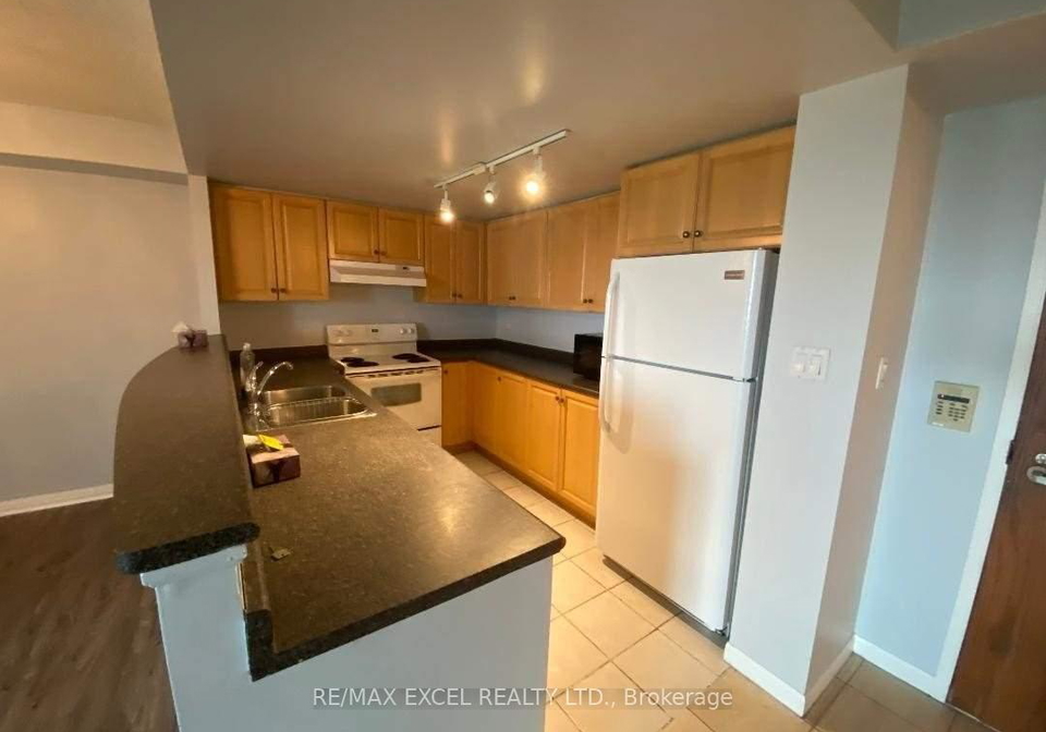23-lorraine-drive-toronto-ontario-c12653724