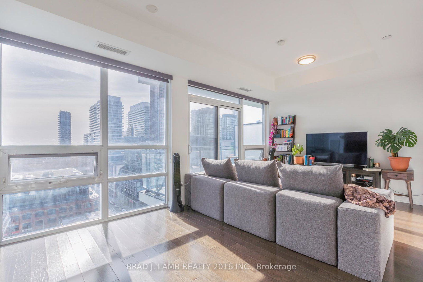 460-adelaide-street-e-toronto-ontario-c12653762