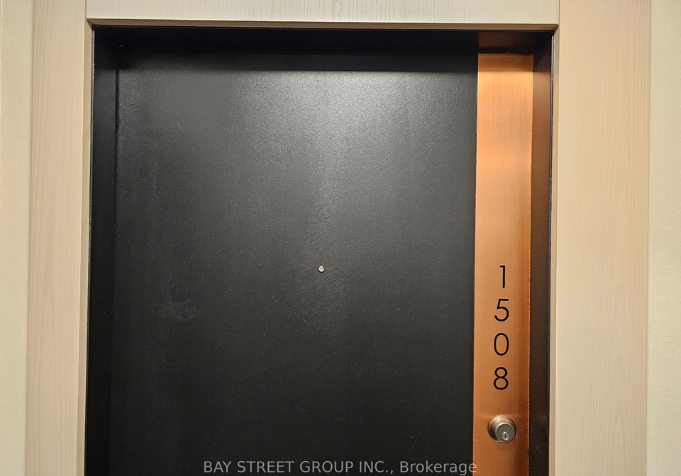 181-huron-street-toronto-ontario-c12653780