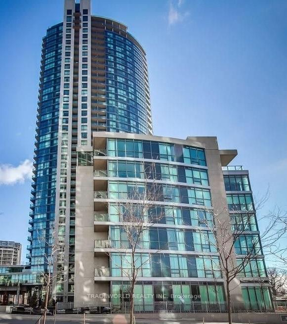 209-fort-york-boulevard-toronto-ontario-c12654044