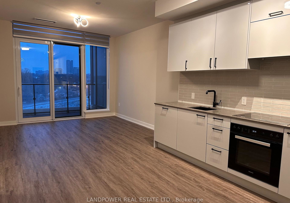 1-kyle-lowry-road-s-north-york-ontario-c12654198