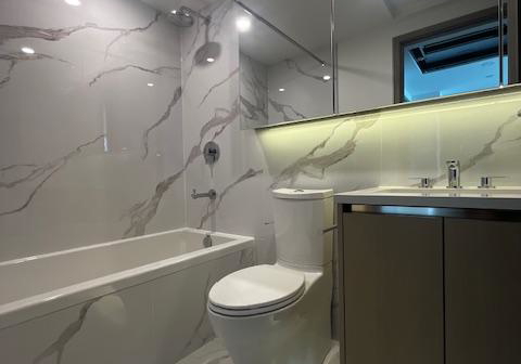 1-concord-cityplace-way-toronto-ontario-c12654236