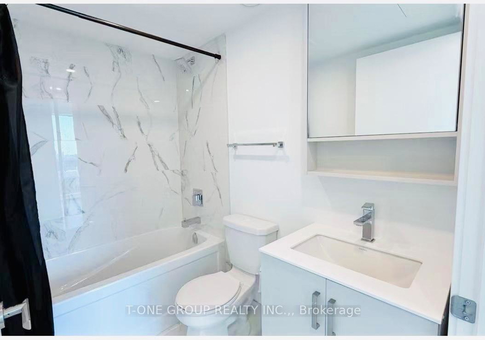 88-queen-street-e-toronto-ontario-c12654366