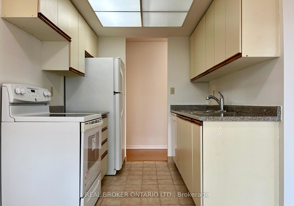 5765-yonge-street-north-york-ontario-c12654410