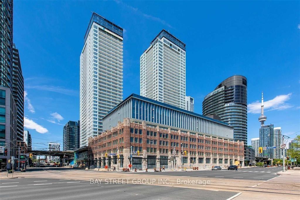 17-bathurst-street-toronto-ontario-c12654436