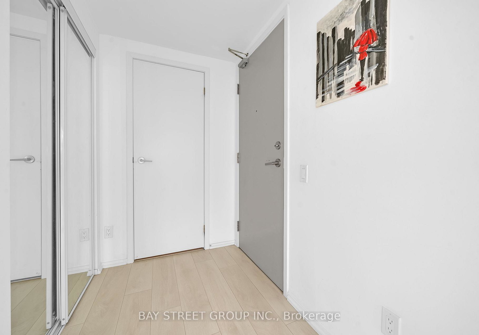68-shuter-street-toronto-ontario-c12654718