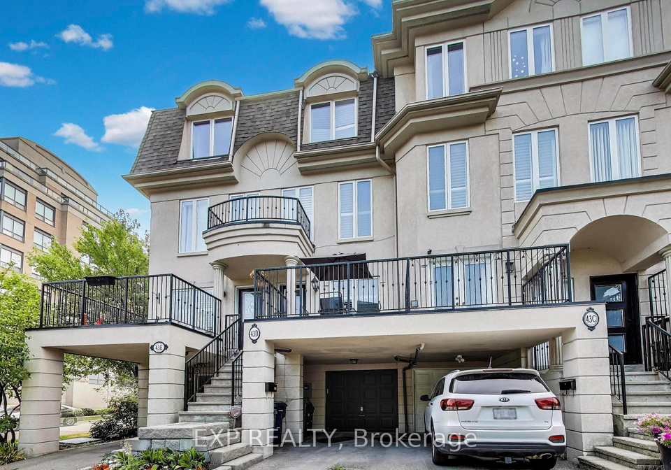 43d-green-belt-drive-north-york-ontario-c12654772