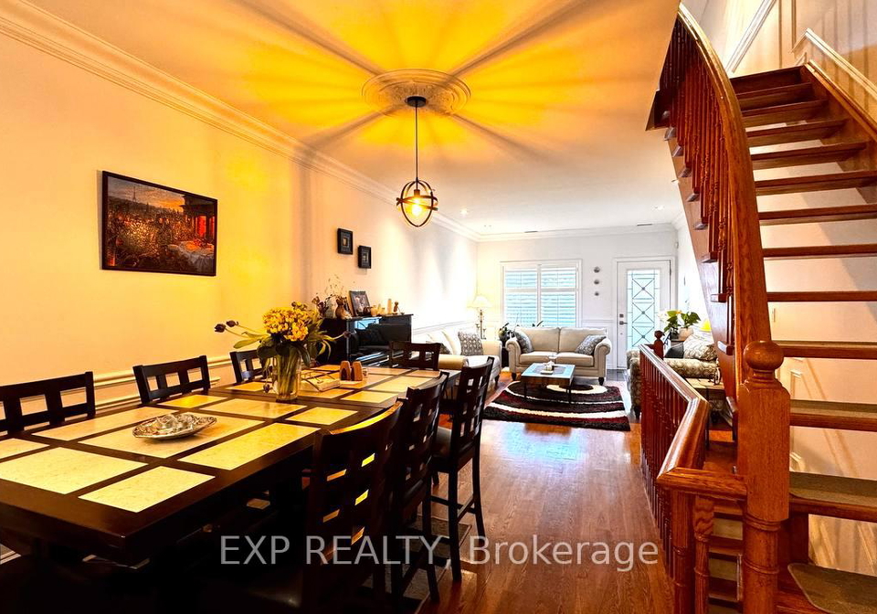 43d-green-belt-drive-north-york-ontario-c12654772